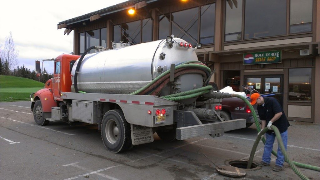 10,000 Gallon Holding Tank